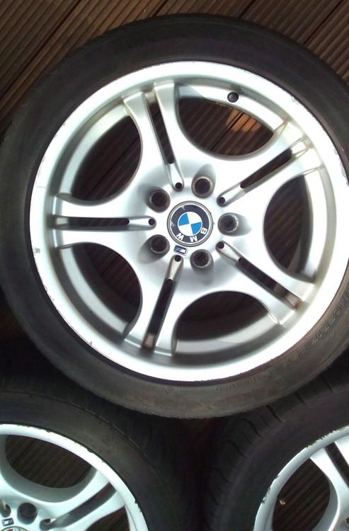 BMW-17-inch-M-SPORT-ALLOYS-with-tyrres-5495267d.jpeg