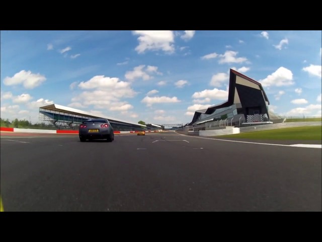 More information about "Video: Silverstone Track Day in the WEST Tuning BMW e92 M3 T vs Nissan GTR"
