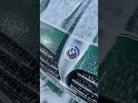More information about "Video: Bath time for the M3 Touring #bmw #m3 #snowfoam"