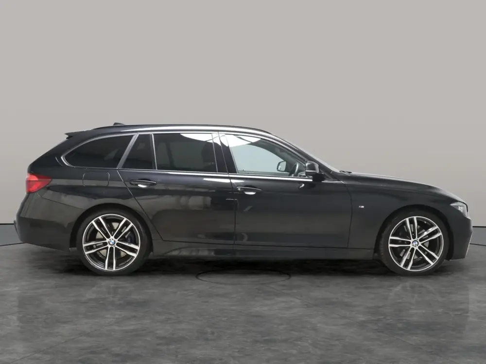 bmw-3-series-20-320i-m-sport-shadow-edition-touring-yk18odj-1-6750be2e83940.webp